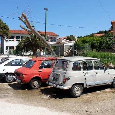 By The Sea Veli Iz, Iz - 6255 아파트 Veli Iž