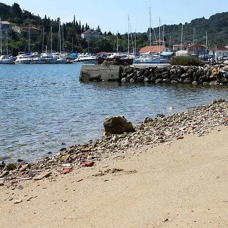 Apartamento By The Sea Veli Iz, Iz - 6255