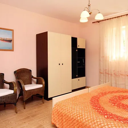 Apartamento By The Sea Veli Iz, Iz - 6255